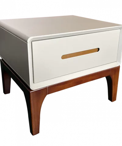 Edda Bedside